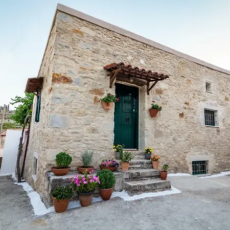Aristidis'S Plouti Moires Guest House Exterior photo