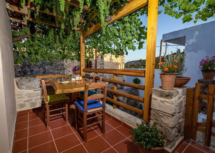 Aristidis\'S Plouti Moires