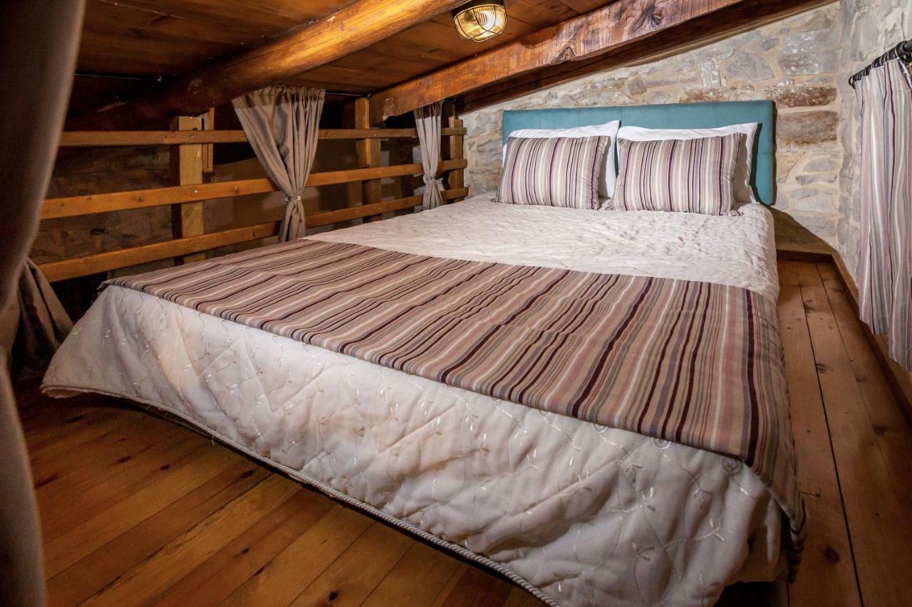 Aristidis's Moires Country house Plouti